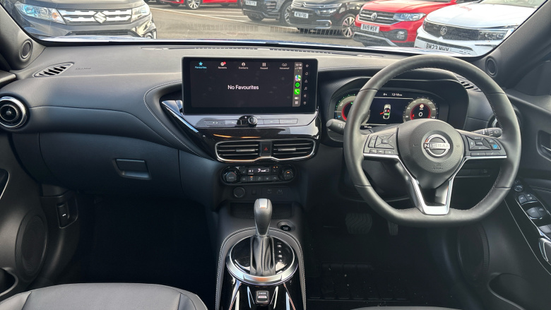 Nissan Juke 1.6 Hybrid Tekna 5dr Auto Hybrid Hatchback